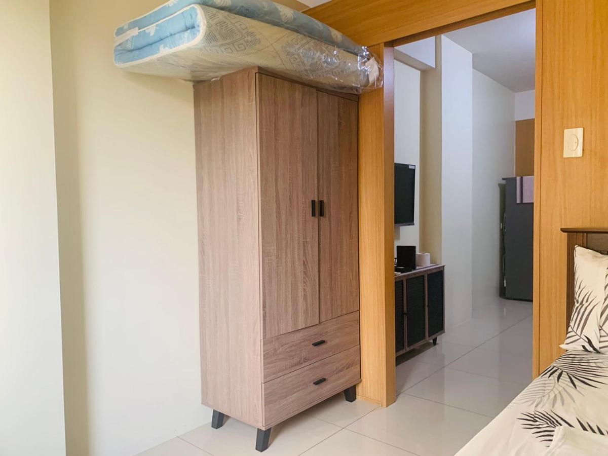 Sea 2-Br Unit With Free Parking Near Mall Of Asia Pasay Exterior photo
